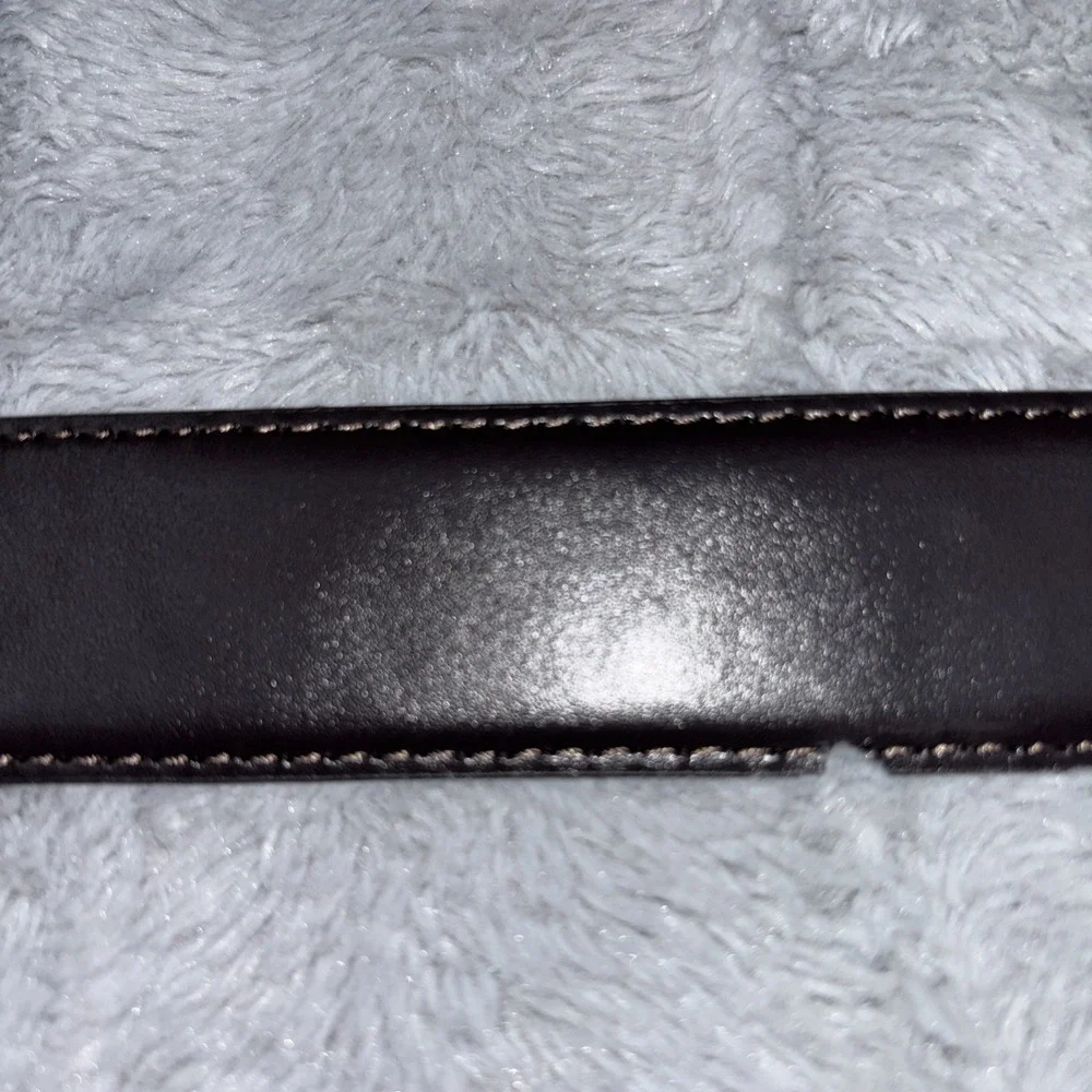 Steve Madden Reversible Black/Brown Imitation Textured Leather Belt Size 30-32